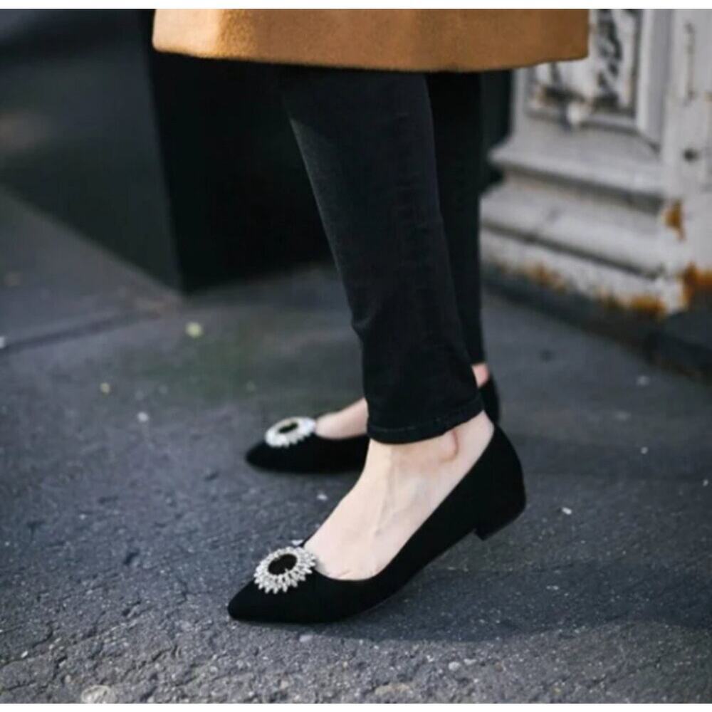 J Crew women’s Pointed toe black suede flats with crystal buckle size 8.5 - Picture 10 of 10